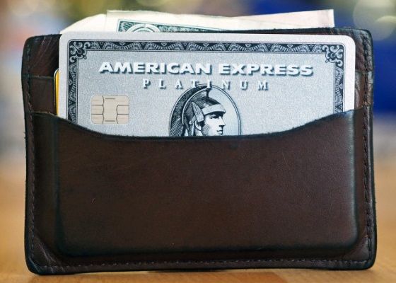 Why do online operators offer amex payments?