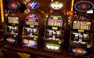 are wild play slots like progressive slots